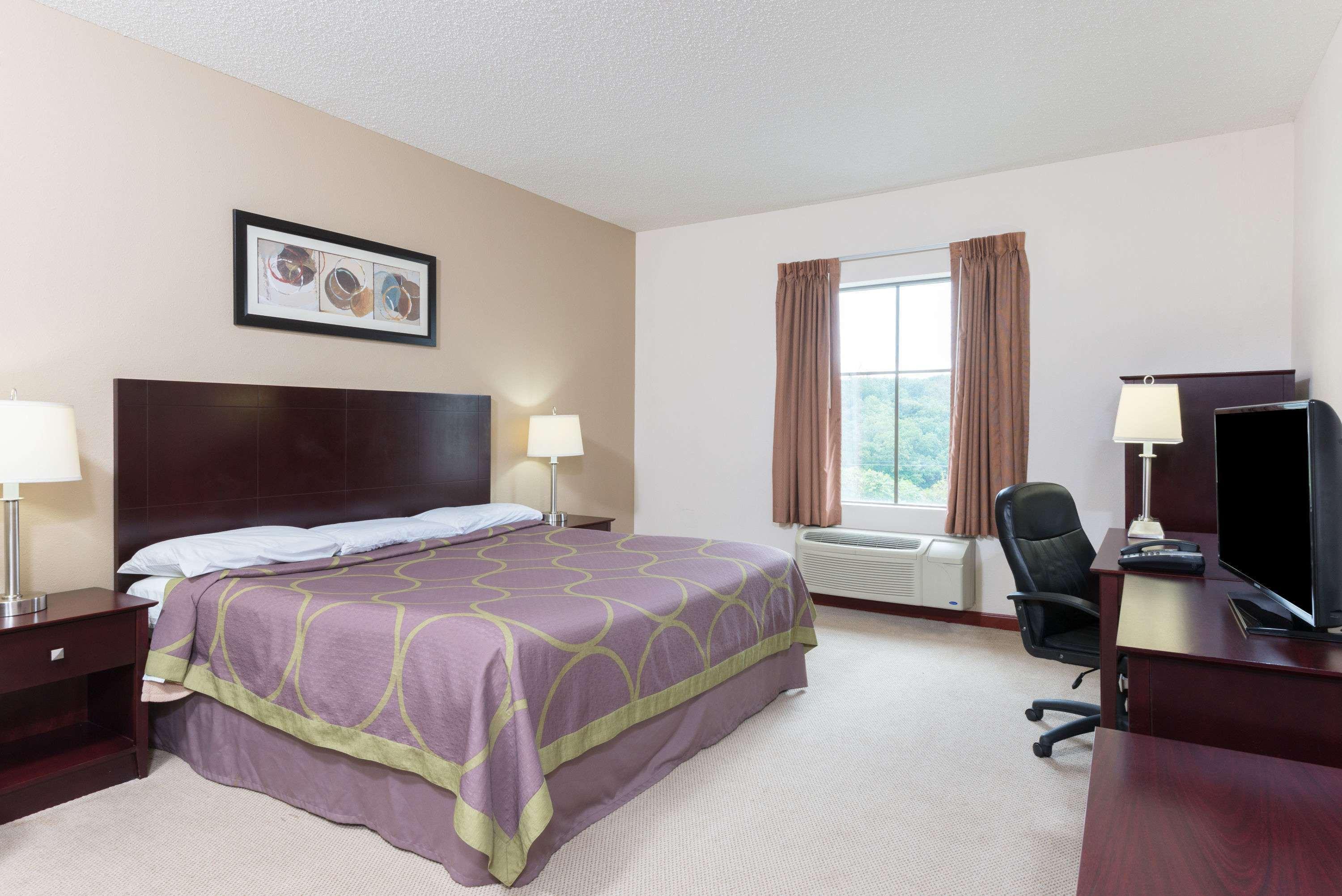 Super 8 By Wyndham Beaver Falls Buitenkant foto