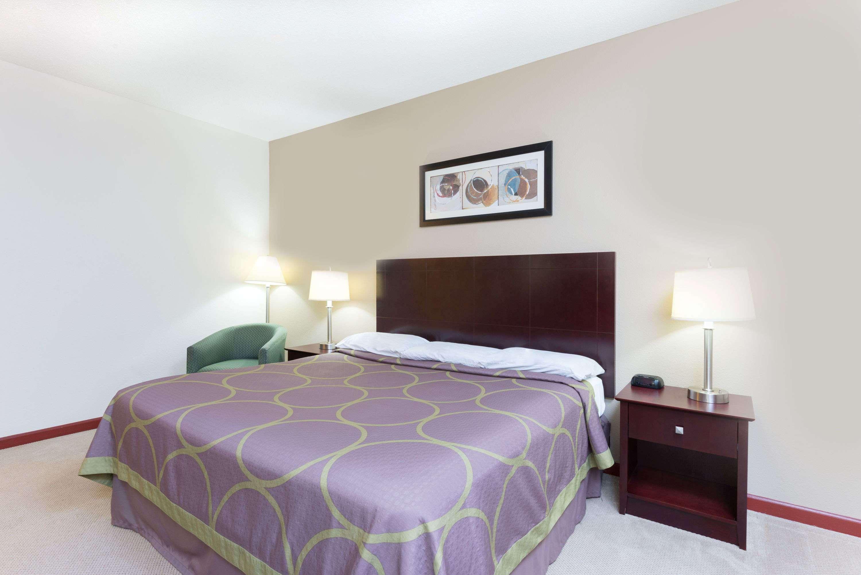 Super 8 By Wyndham Beaver Falls Buitenkant foto