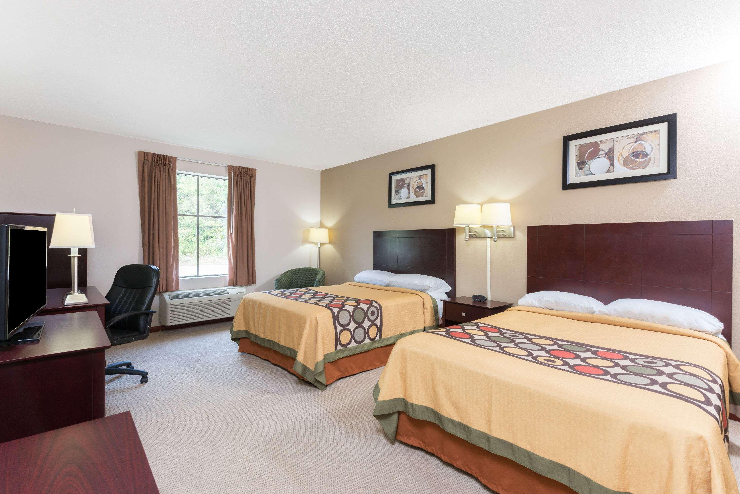 Super 8 By Wyndham Beaver Falls Buitenkant foto